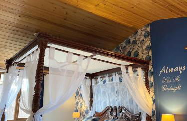 Lomond 5 with Private Hot Tub - Fife - Loch Leven - Lomond Hills - Pet Friendly - Photo 25