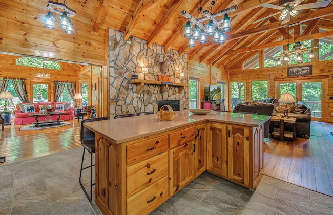 Treetop Oasis Retreat - Foto 7