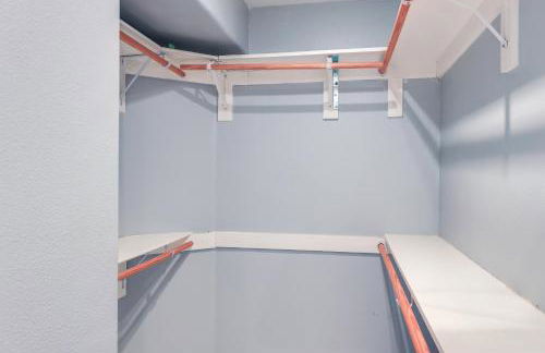 12 Mi to the Strip Las Vegas Home with Luxe Oasis! - Foto 13