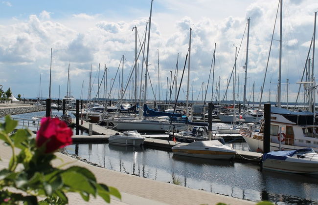 Chic Stay Near Baltic Beach - Photo 22