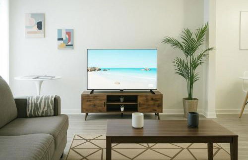 Spacious 2BR Townhouse - 3 Queens - Sleeps 8 - Foto 35