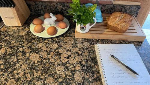 Luxury Three Bedroom Barn Conversion in Devon - Photo 4