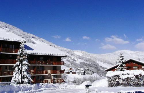 Charmant appart rénové 4 pers, balcon sud, plein centre, proche ski et piscine! - FR-1-342-187 - Foto 15