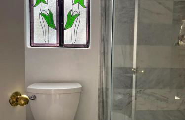 Stunning Cabin with Indoor Jacuzzi Ideal for a Weekend Getaway from Los Angeles - Foto 11