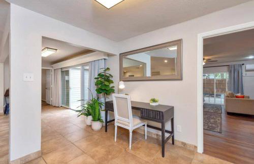 Grapevine Oasis, with Pool - Foto 15