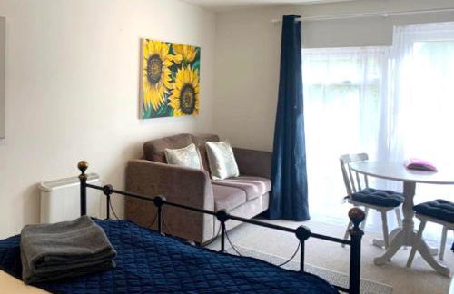 Yew Tree View - Photo 5