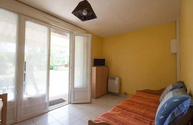 Amazing Cottage in Sauze-vaussais With Terrace - Foto 4