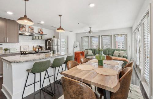 Reynoldstown Lux 2BR, Rooftop Deck, Near Beltline & Downtown, Free Parking - Foto 34