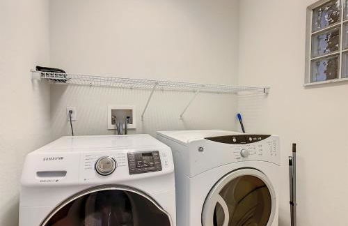 3BR Resort Condo near Disney - Resort Pool and Hot Tub - Foto 27