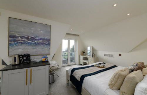 Holm House - Stylish Coastal Suites - Silures Bar & Restaurant On-site - Foto 64