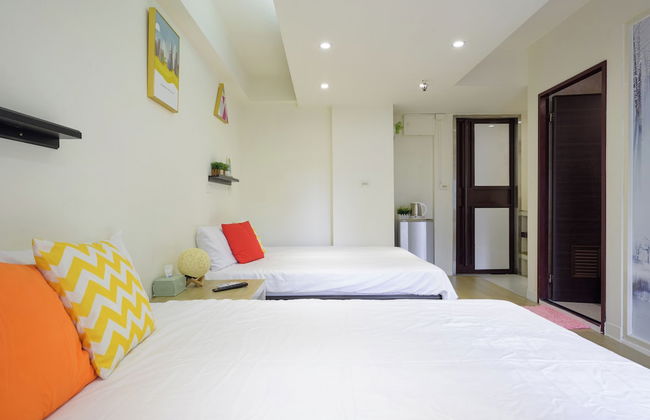 Blue sky Taipei - Photo 57