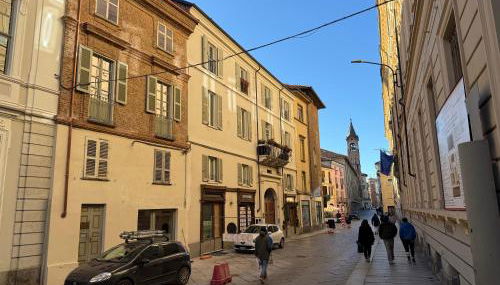 Apartment Corso Alfieri from 1700s AC & Queen Bed - Photo 4