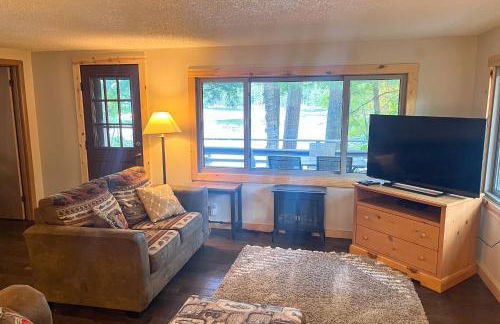 Loon Loft - Photo 11