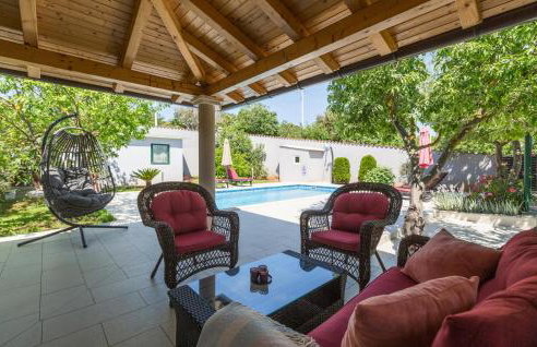 2 Bedroom Beautiful Home In Pula - Foto 2