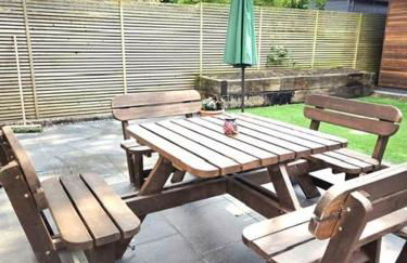 Weekend availability - 3 Bedroom House - Free Parking - Ideal for Families and Groups - Foto 12