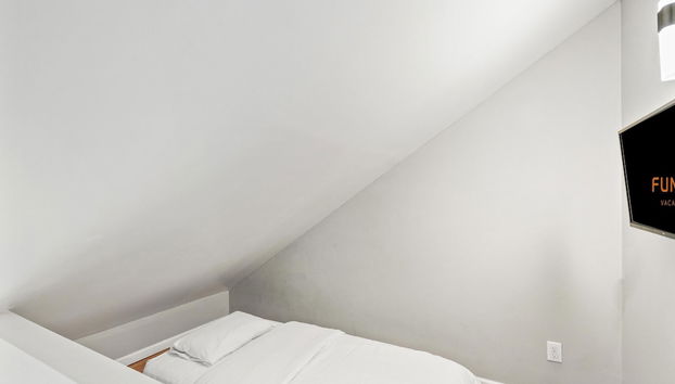 5218 Beach Dr C - Foto 2, Habitación