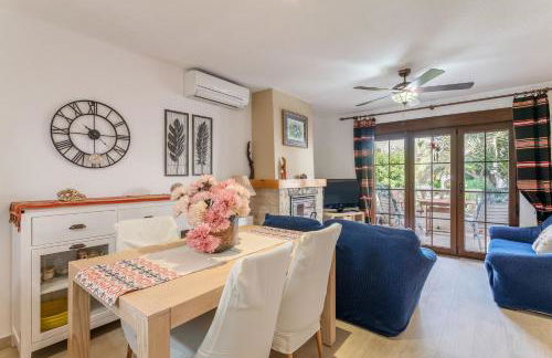 Casa en la playa con piscinas A - Foto 5