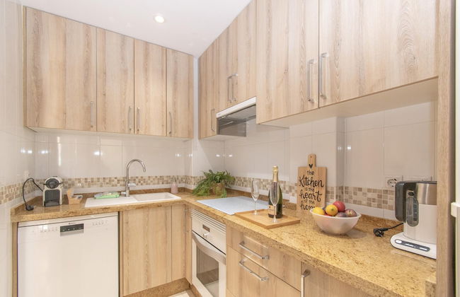 Paraiso De Riviera in Calahonda - Photo 10