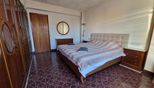 Large Family Flat with Lift - Perfect for Long-Term Stays - Foto 4