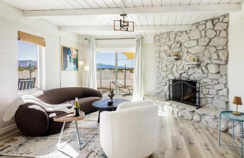 Mid-Century Magic with Mountain Views - Photo 1