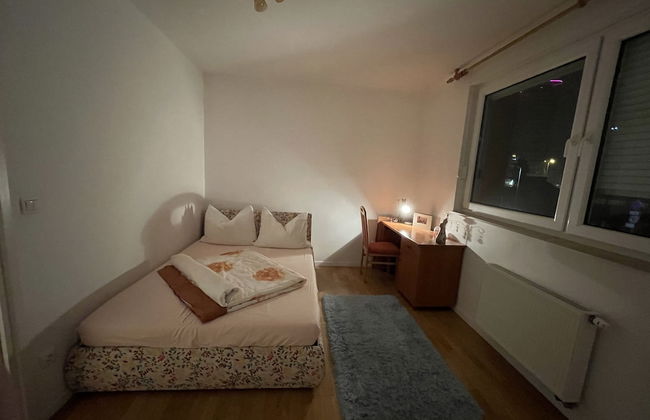 Large Modern 75m2 Flat and Free Parking - Foto 24