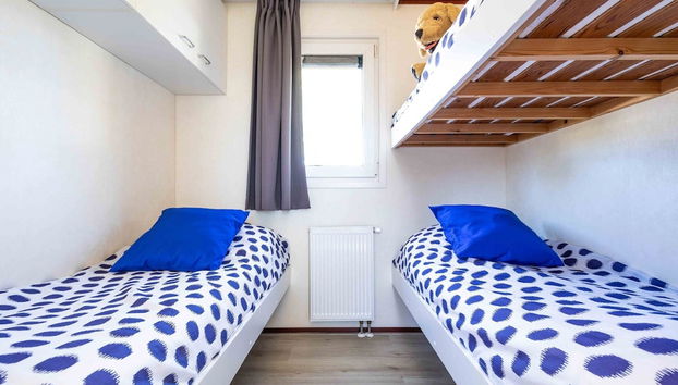 Neat Chalet With Microwave Near the Beach in Egmond - Foto 2, Quarto