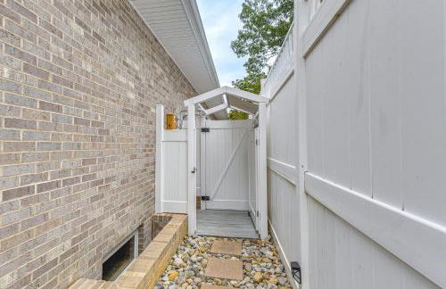 Patio and Water Views Serene Bohemia River Escape! - Foto 23