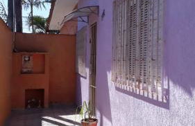 Casa para relaxar perto do mar, a 300 metros da Praia - Foto 1