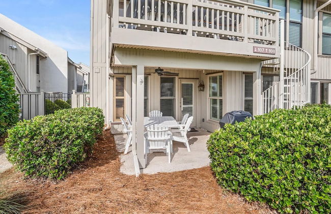 Sunny Condo w/ Stunning Ocean Views - Near Beach, Sandbar, & Tennis - Photo 38