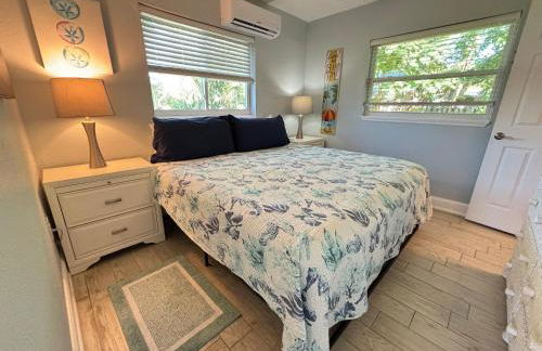 Sand Dollar Updated Kitchen Washer Dryer On River 1 Mile to Beach Sleeps 4 - Foto 6