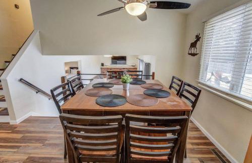 Spacious 4BD Dog-friendly Home near USAF Academy - Foto 18