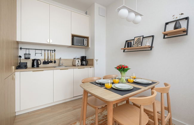 Bel Mare Apartment w/ Balcony by Renters - Foto 24