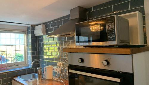 The Art Apartment - Foto 5, stove