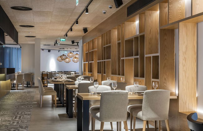 The Patio Suite Hotel - Photo 28