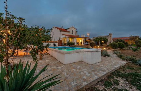 Awesome Home In Krkovic With Sauna - Photo 29