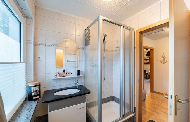 Cosy Holiday Home Yalet in Brilon-wald - Foto 16