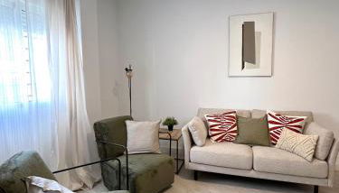 Amazing Apartment City Center - Optional parking - Photo 5