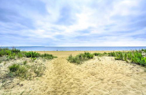 Family-Friendly Keansburg Home Walk to Beach! - Foto 3