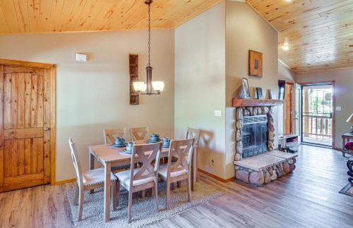 Near Lakes and Trails Pet-Friendly Cabin in Arizona - Foto 7