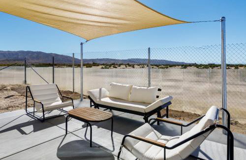 Mid-Century Magic with Mountain Views - Photo 28