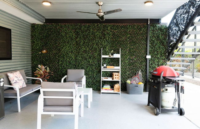 Rosewood Rustic Refuge Pool Outdoor Dining Backyard - Foto 11