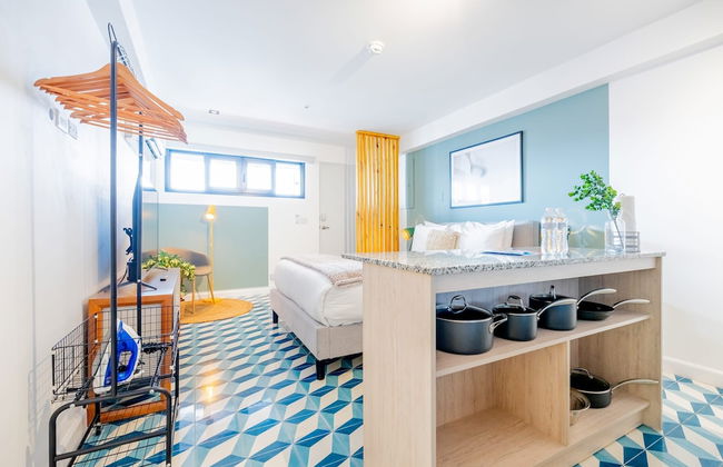 w Beautiful Loft in Santa Ana - Photo 57