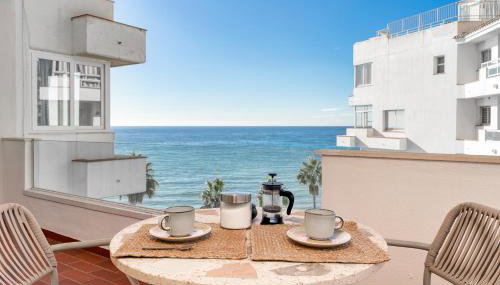 Luxury Apartment on the Beachfront - Foto 3