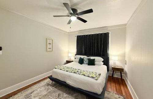 Cottontown Bungalow - Fast WiFi - Walk Downtown - Foto 14