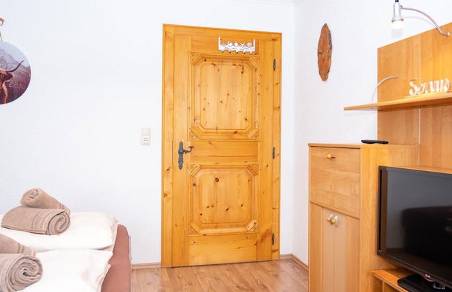 Holiday Flat with Pool Access - Foto 12