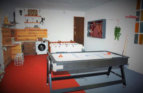 Villa Sitges El Ranch Amaizing Outdoor Areas Beaches at 5 minutes walk Sitges at 15 min drive AC Pool Jacuzzi & Garden XXL - Foto 29