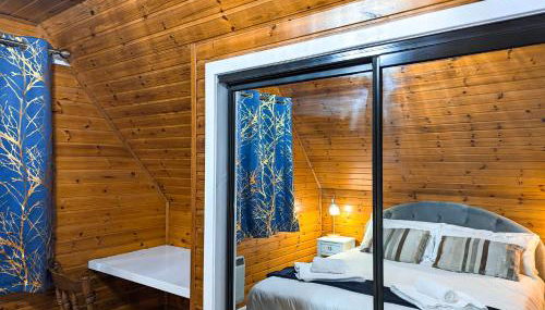 Balor 1 - Hot Tub-Perth-Pets - Photo 5, towels