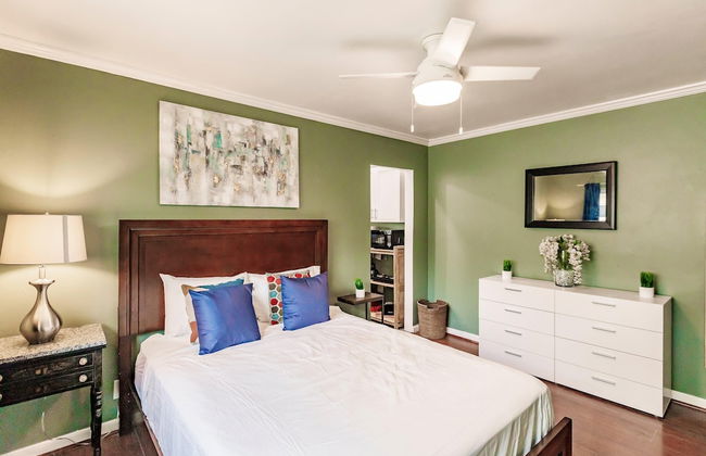 Uhost AI Quaint 1BR w Patio Kitchenette - Photo 8