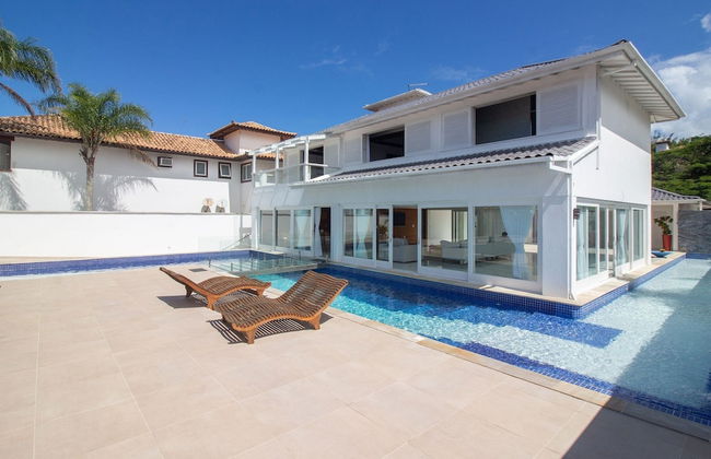 Mansão Pé na Areia Ferradura com 4Suítes - Foto 40