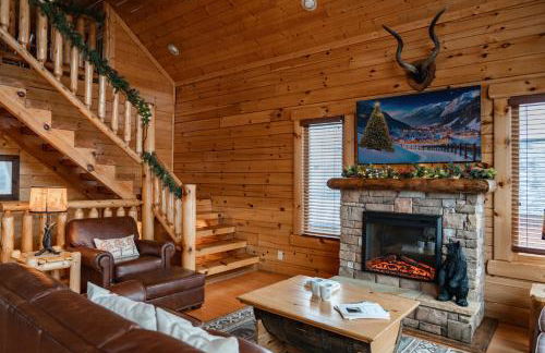 Epic Mountain Views, Hot Tub, Game Room, Sleeps 10 - Foto 7